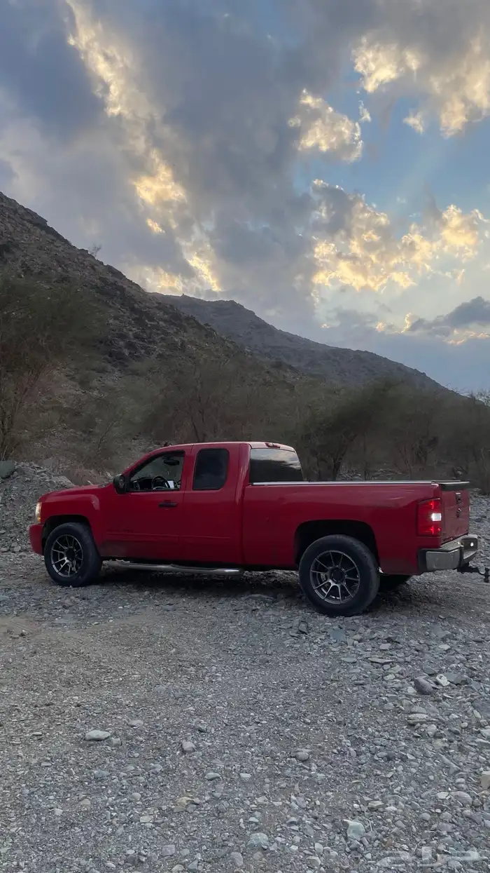 سلفرادو Z71 4X4 2011 نظيف 1