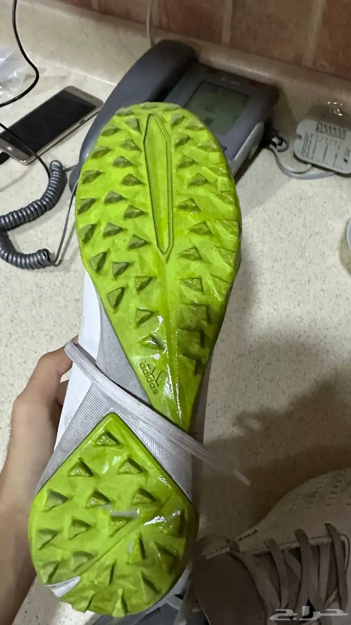 حذاء اديداس بريدتور حالة الحذاء ممتازه 1