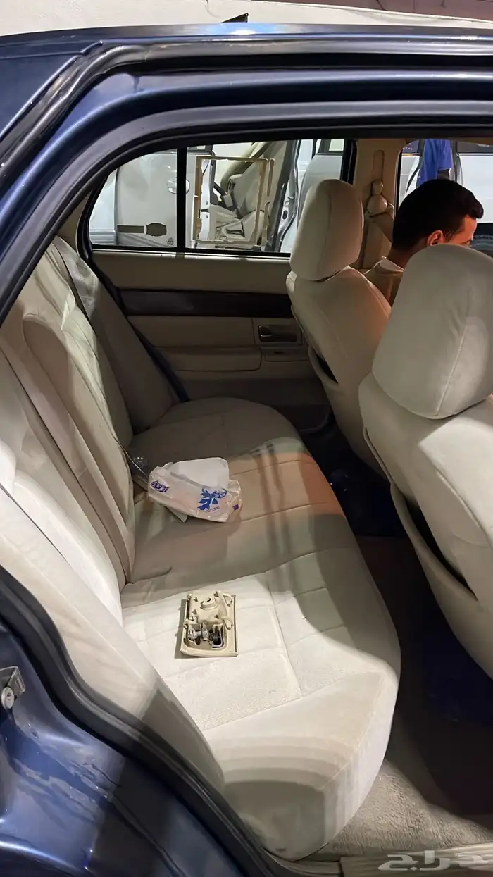 فورد ماركيز 2009 أمريكي 9