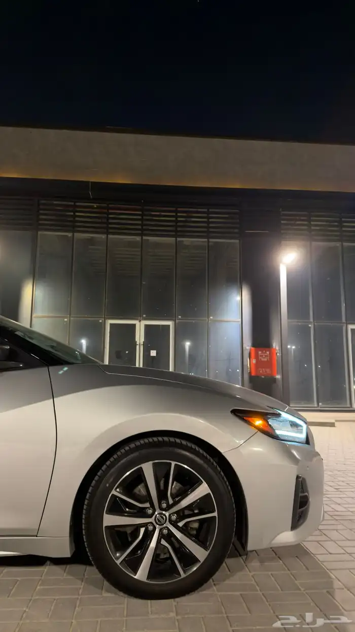 للبيع نيسان مكسيما 2022 22