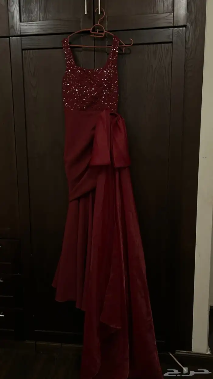 فستان احمر 1