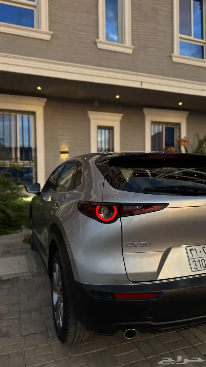 مازدا CX30 بحالة الوكالة 16