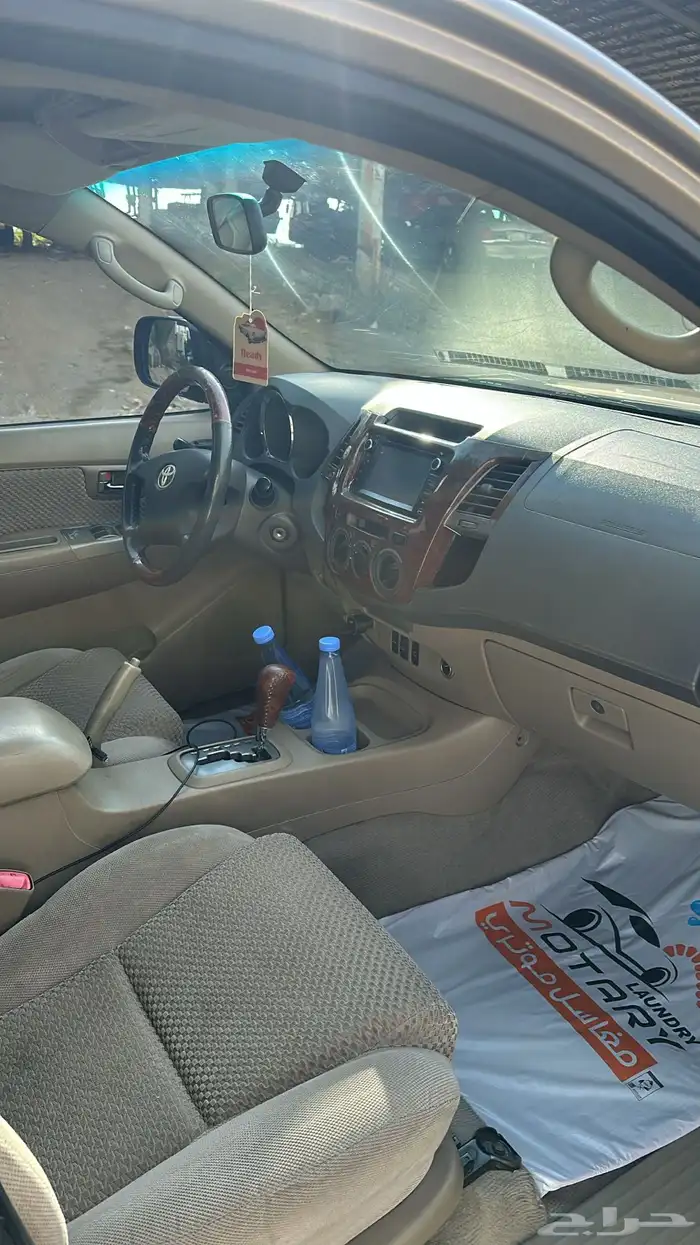 فورشنر 2011 ذهبي للبيع 9