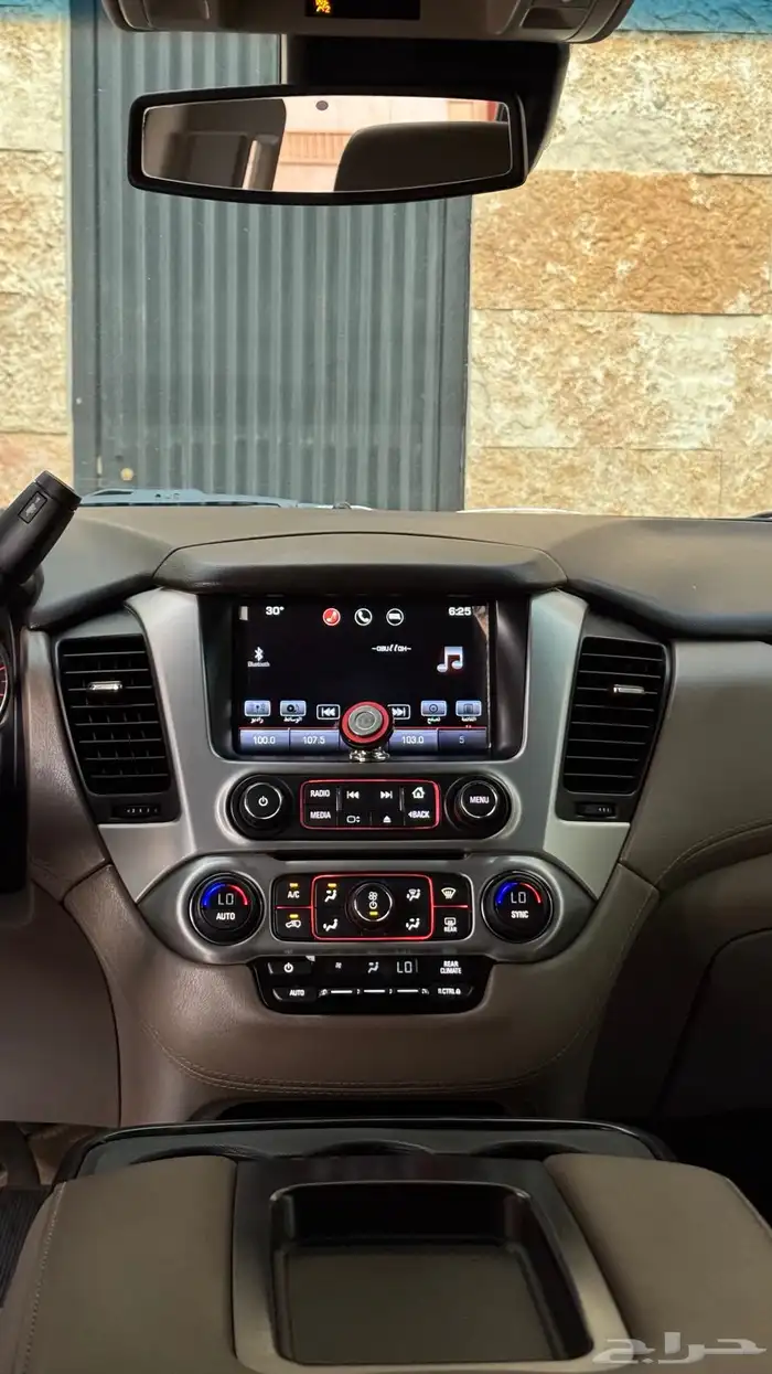 للبيع يوكن 2017 نظيف جدا 16