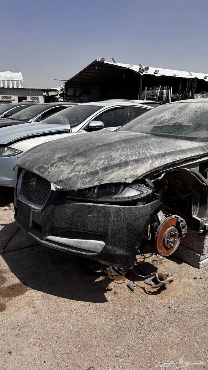 تشليح قطع غيار ديفندر بنتلي اودي بورش رنج روفر جاكوار 8