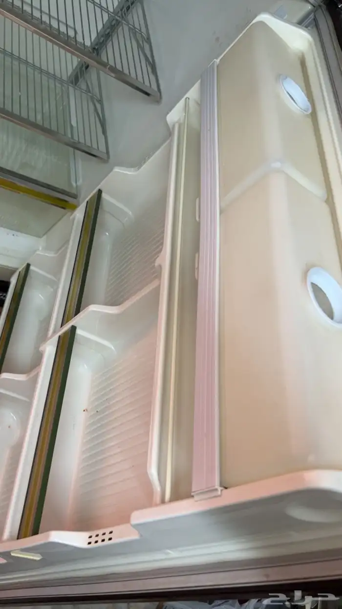 ثلاجة قديمة ( تراث) 2