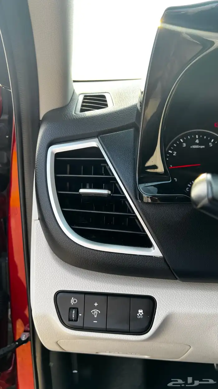 للبيع كيا سيلتوس فئة GL Line وكالة. 14