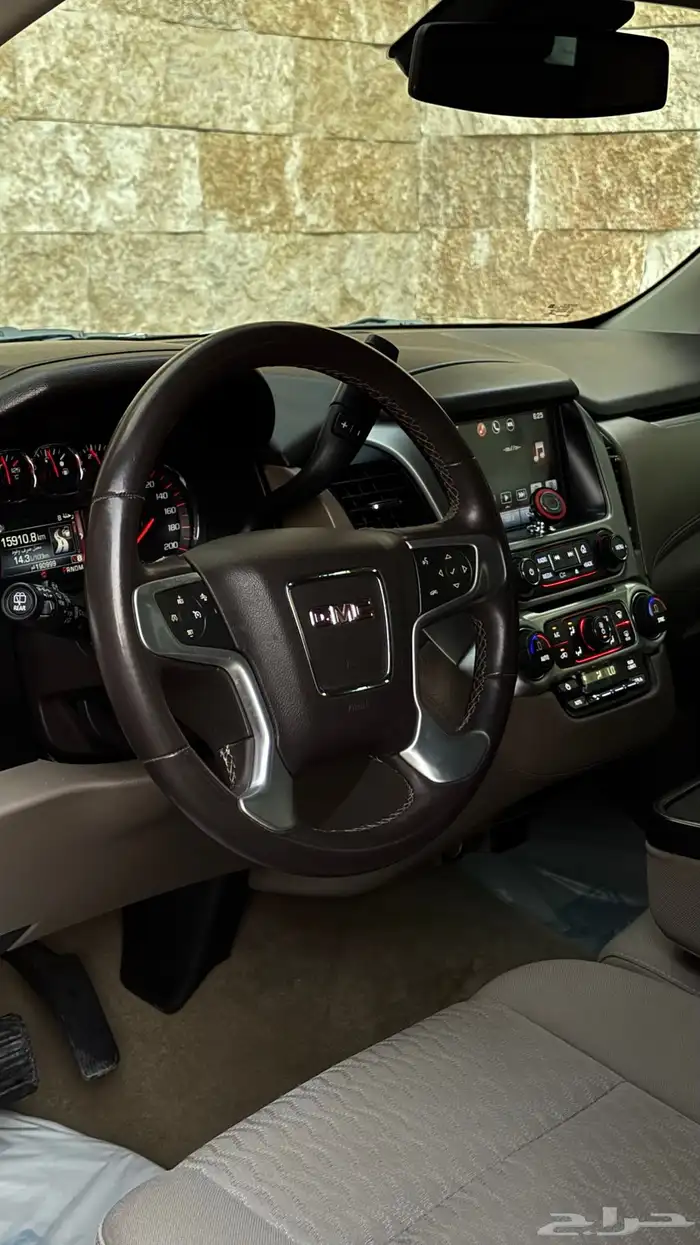 للبيع يوكن 2017 نظيف جدا 9