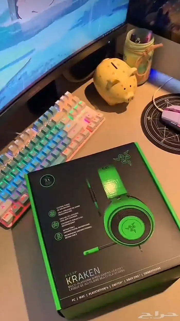 سماعة قيمنق ريزر مع كرتونها وكل ملحقاتها 1