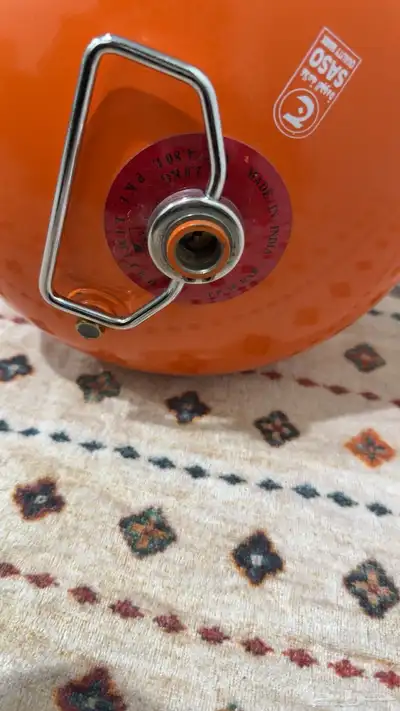 اسطوانة غاز شبه جديده index