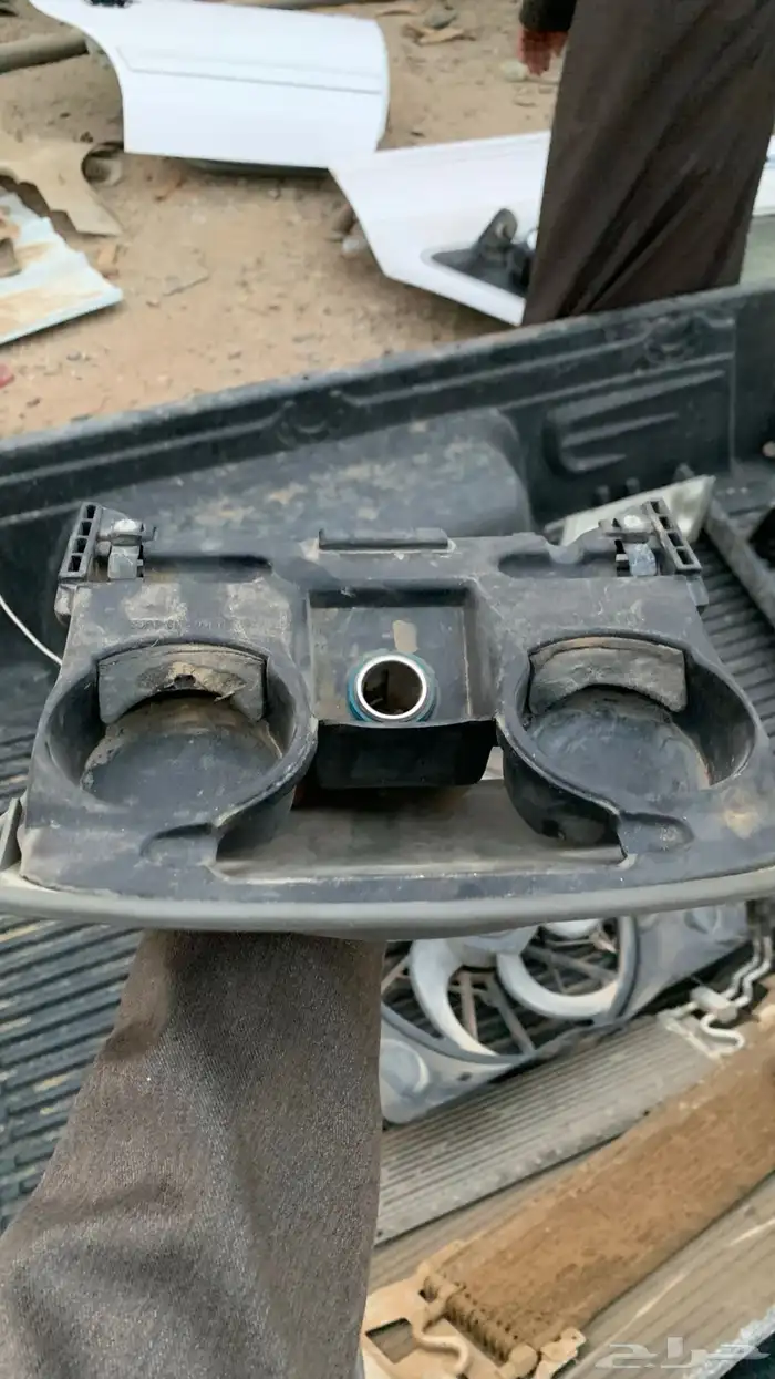 قطع فورد 2008 فكتوريا 14