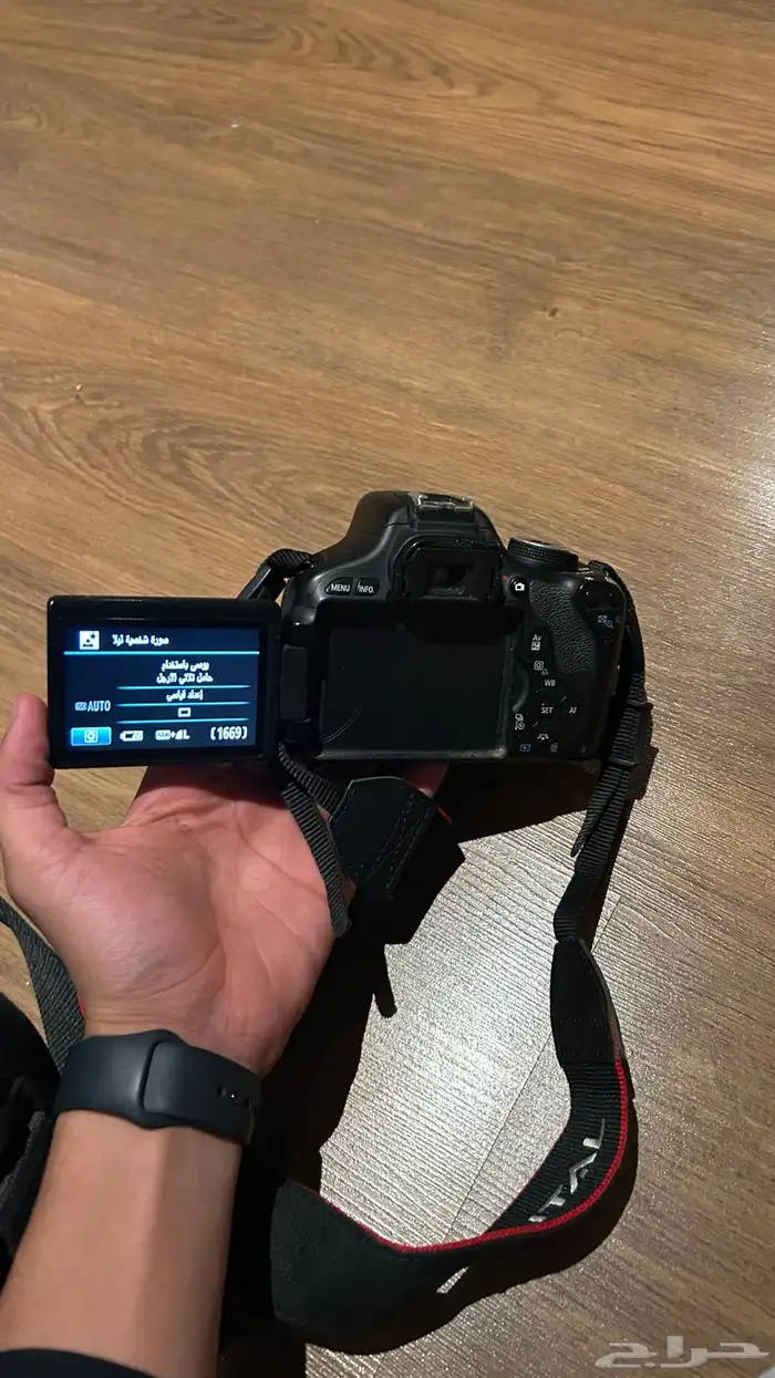 كاميرا كانون دي 600 مع عدستين وذاكره جميع المحلقات موجوده 2