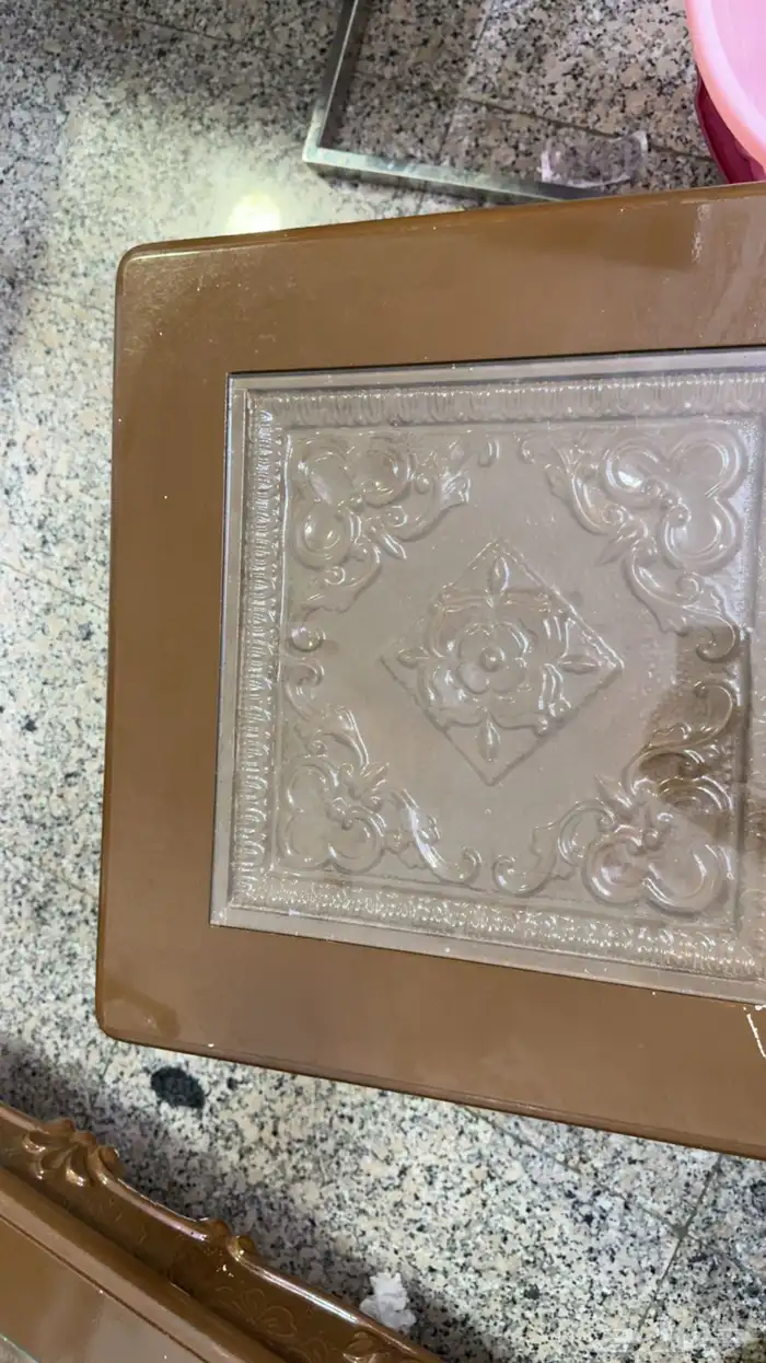 طاولة الخدمة كلاسيكي 0