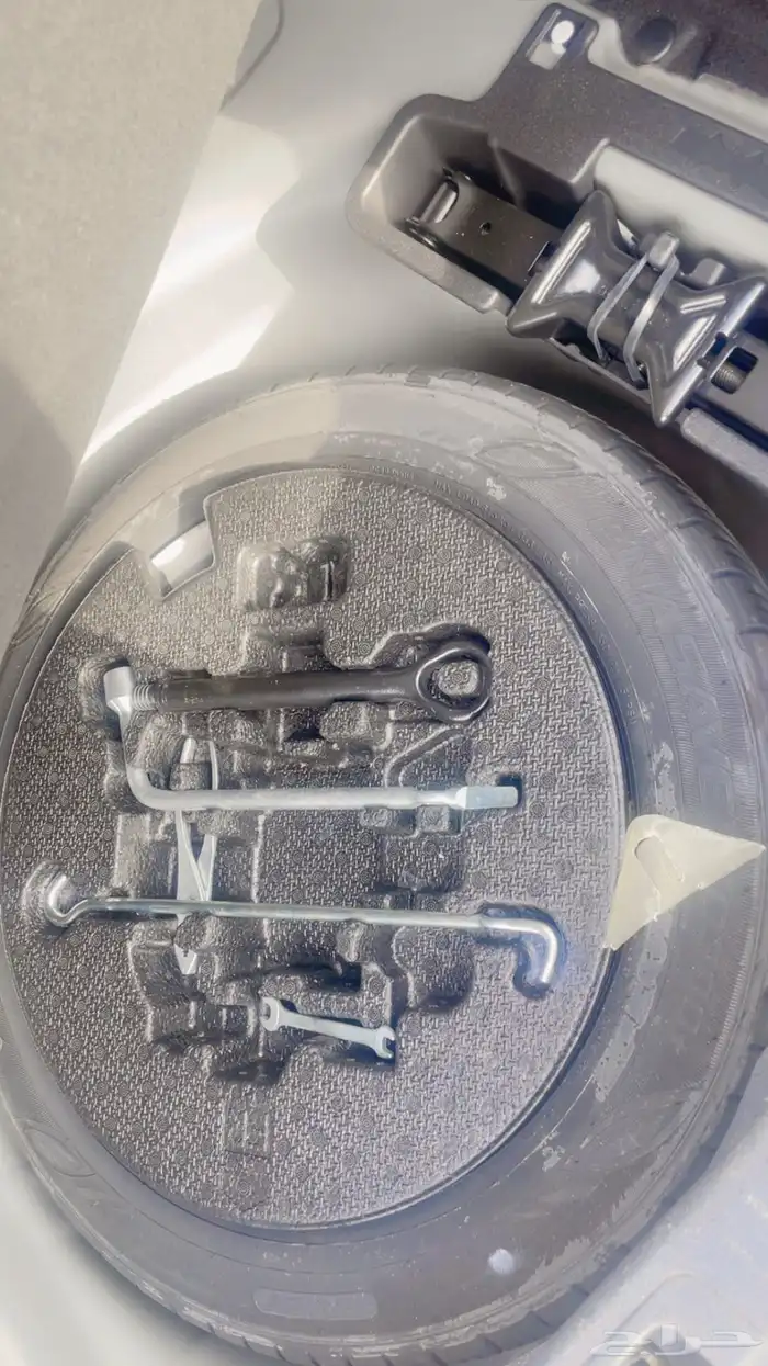 كورلا 2024 نص فل جنوط ومثبت سرعه وكاميرا خلفيه مكينه 2000 1