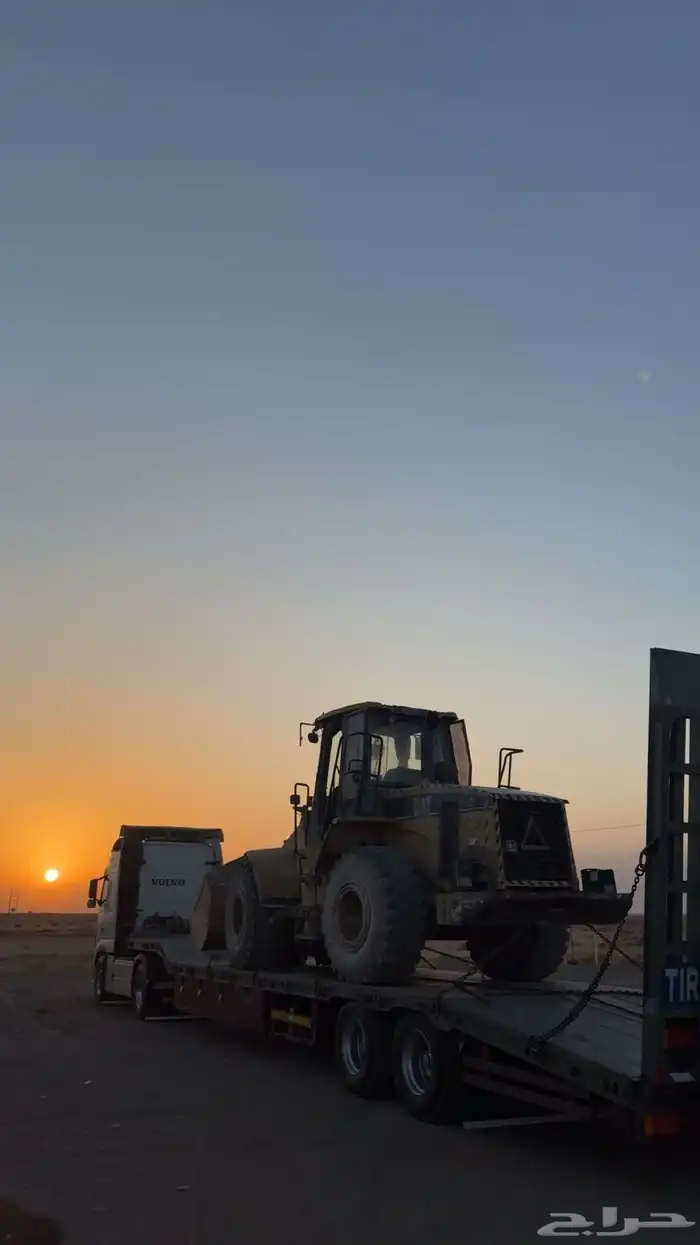 لوبد لنقل الشاحنات والمعدات الثقيلة 1