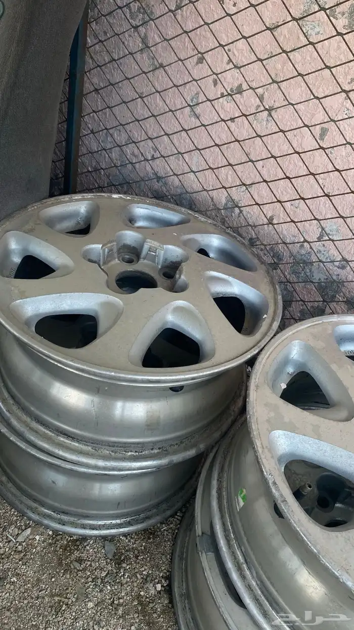 جنوط كامري قراندي 2002 1