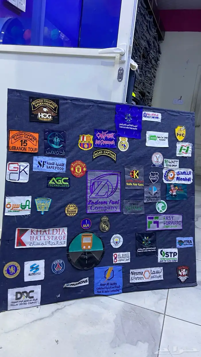 بلوفرات للجنسين اوفر سايز . 2