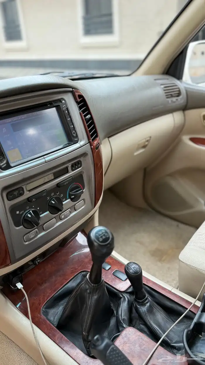 لاندكروزر 2005 13