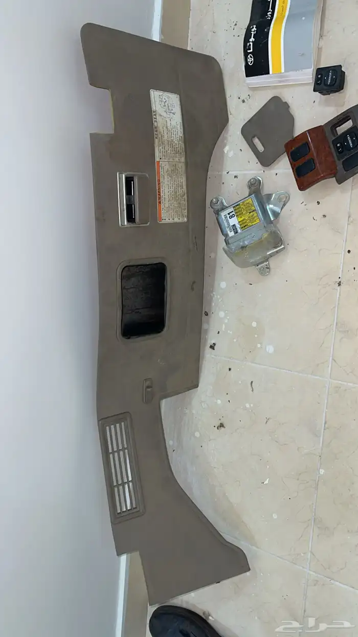 يوجد ترنس علي طفايه واغراض جيب من ديكور ومن درج وثلاجه 7