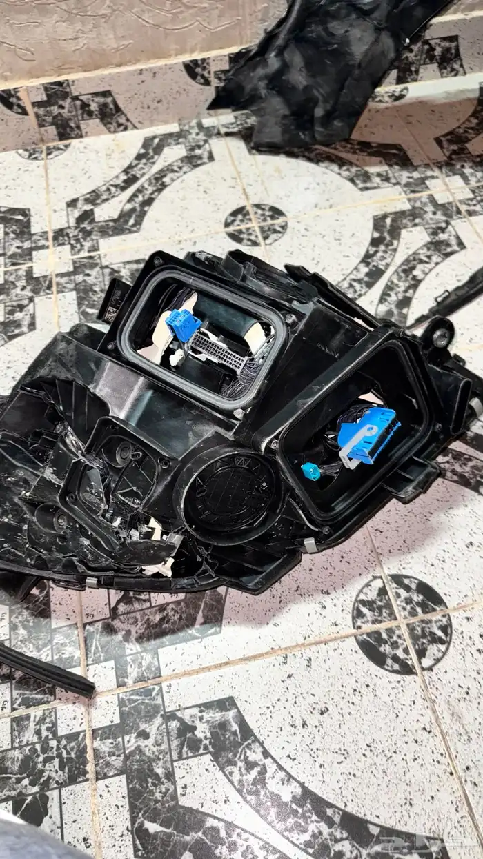 قطع غيار مرسيدس e كلاس بي اسعار رمزية 11