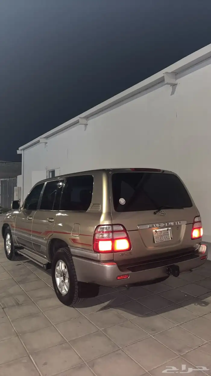 لاند كرورزر جي اكس ار 1