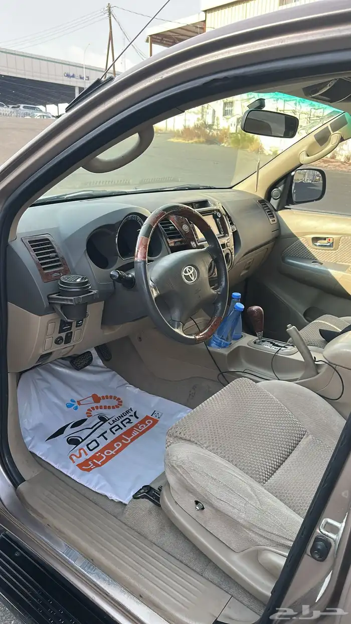 فورشنر 2011 ذهبي للبيع 6