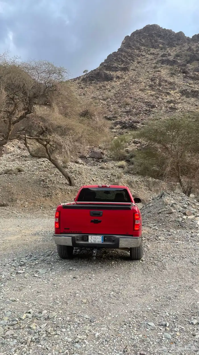 سلفرادو Z71 4X4 2011 نظيف 3