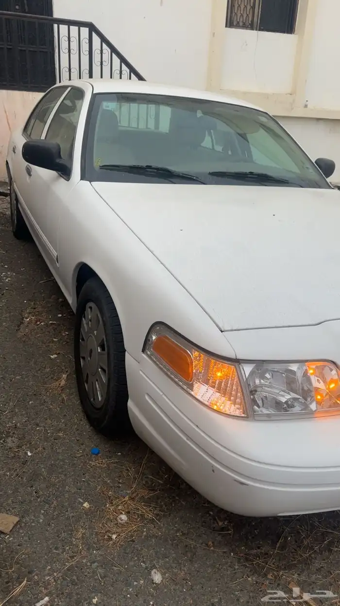 فورد بوليسي حكومي 4