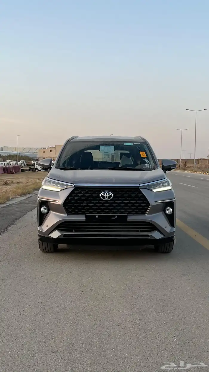 تويوتا فيلوز GLX 2025 كاش واقساط 0