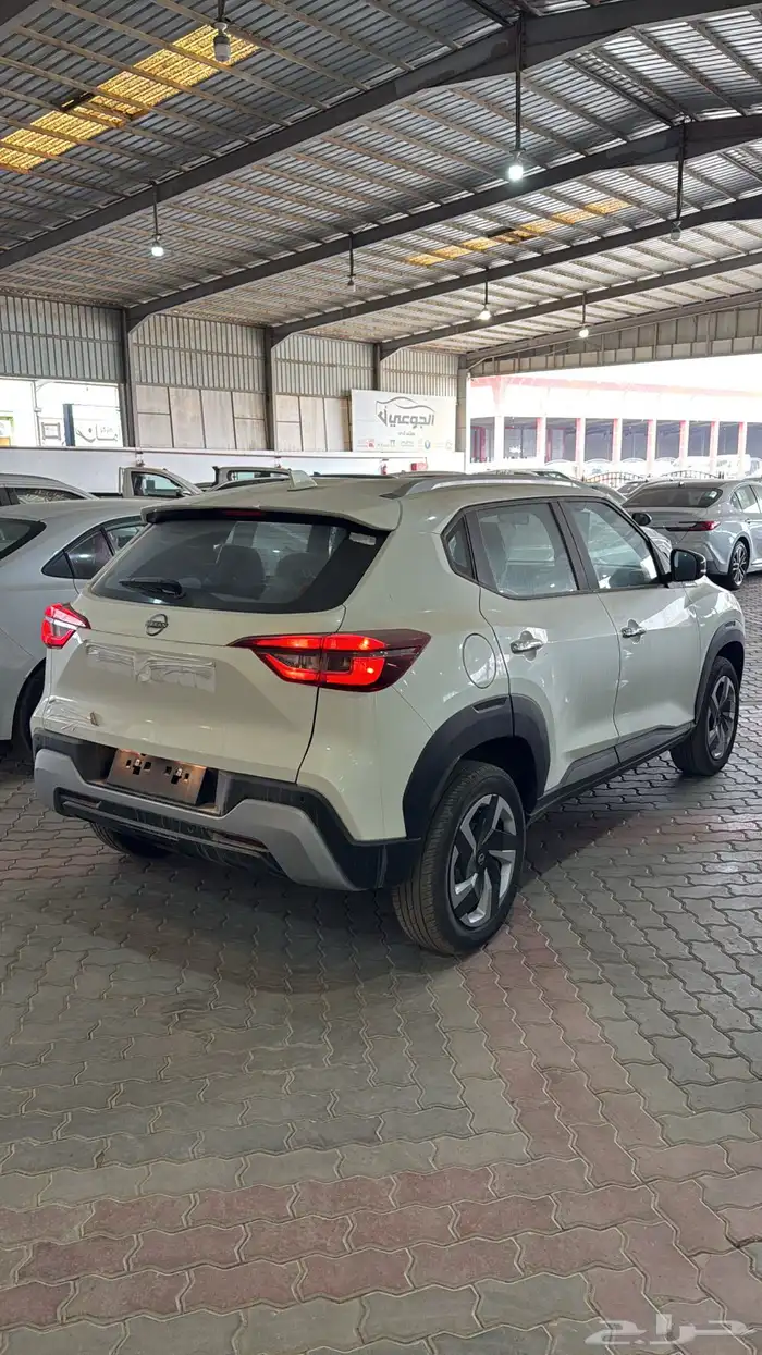 نيسان ماجنيت فئة الستاندر بنزين 2025 2