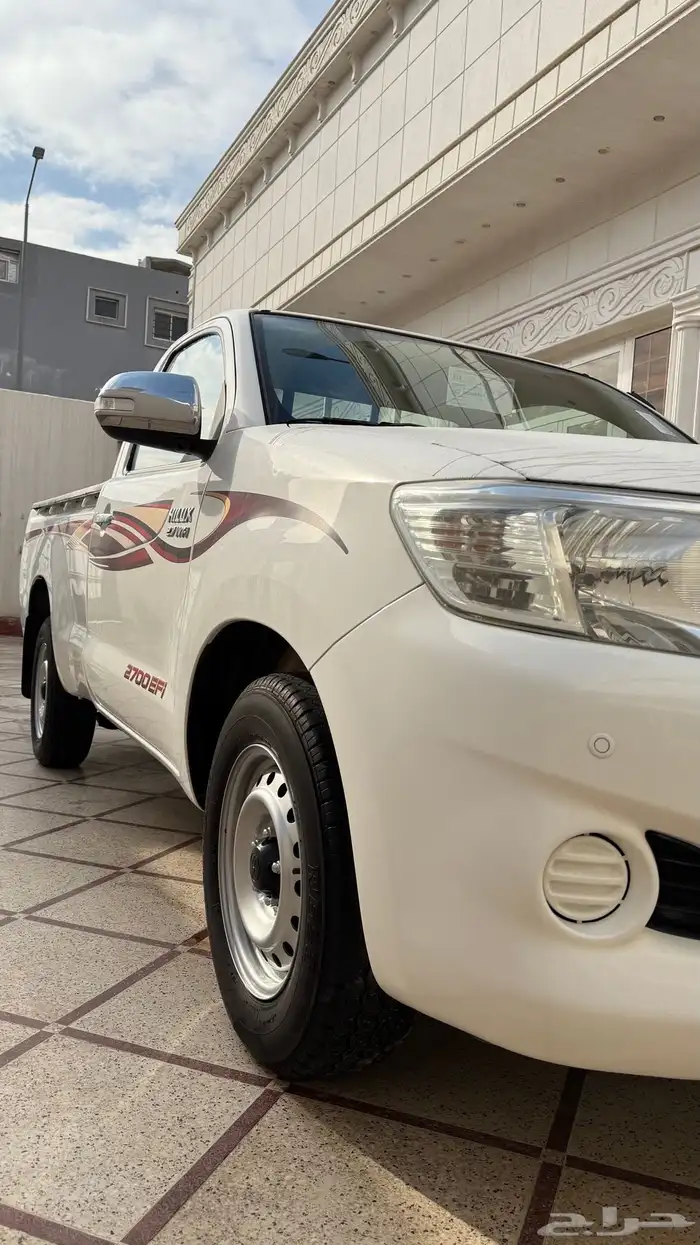 هايلكس 2015 بحالة الوكاله 4