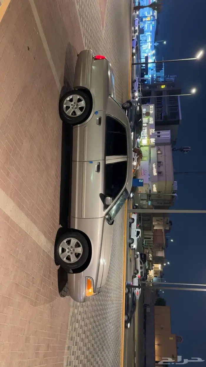 فورد فكتوريا2011 ممشى330 الف كيلو 2