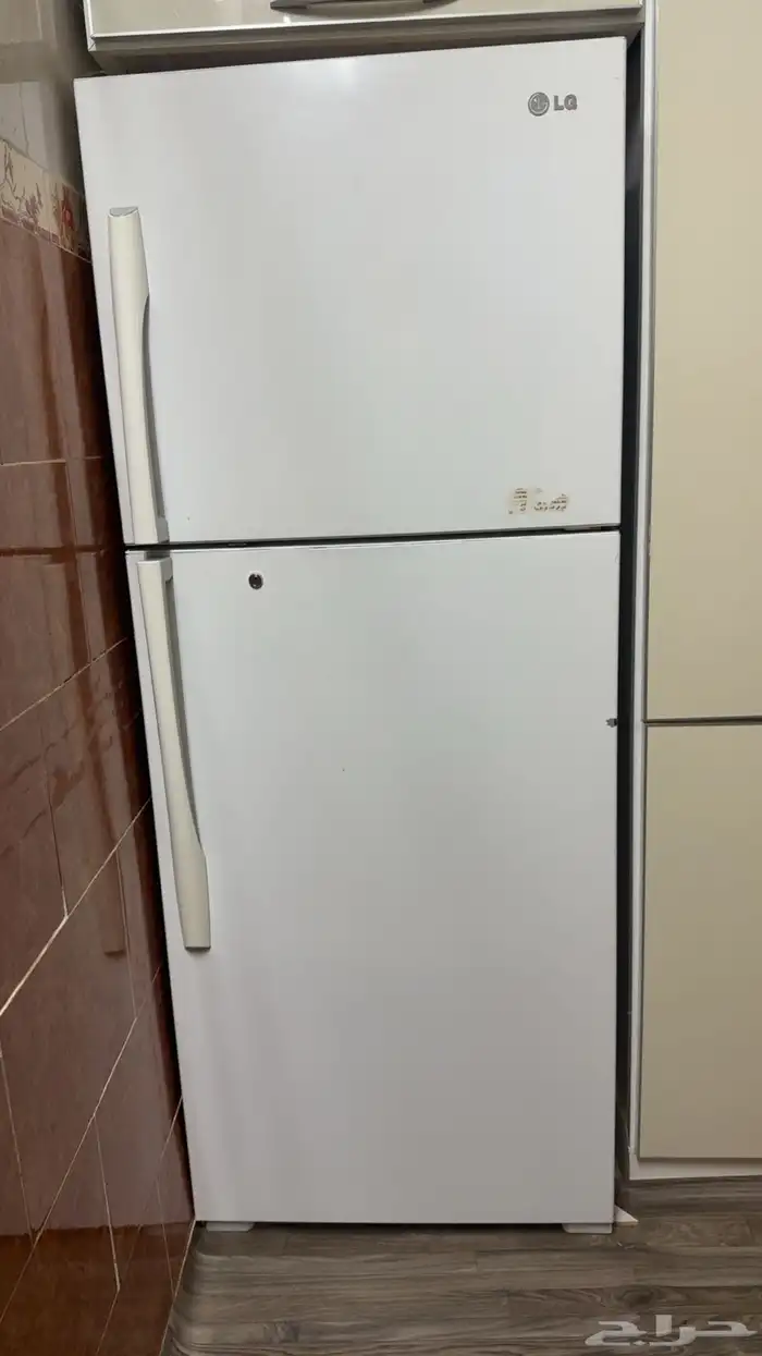 ثلاجه للبيع 0