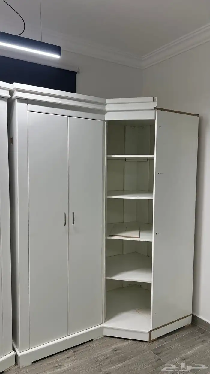 غرفه نوم بيضاء 0