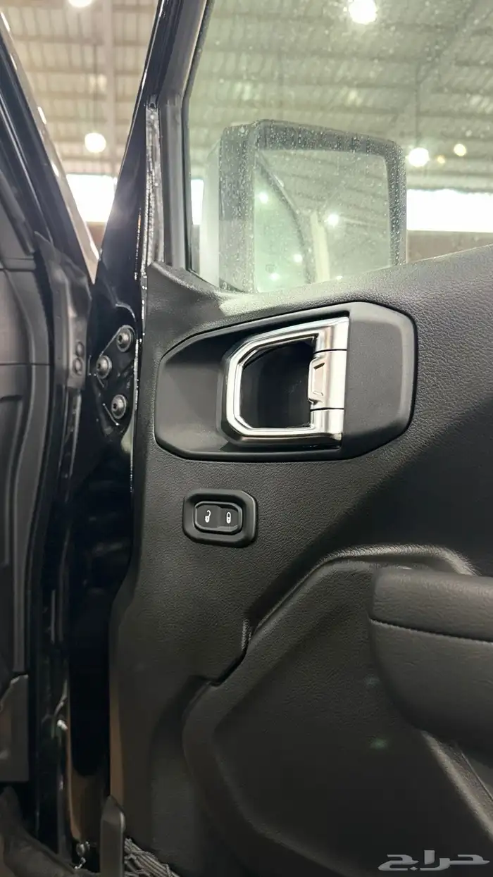 جيب رانجلر 2025 17