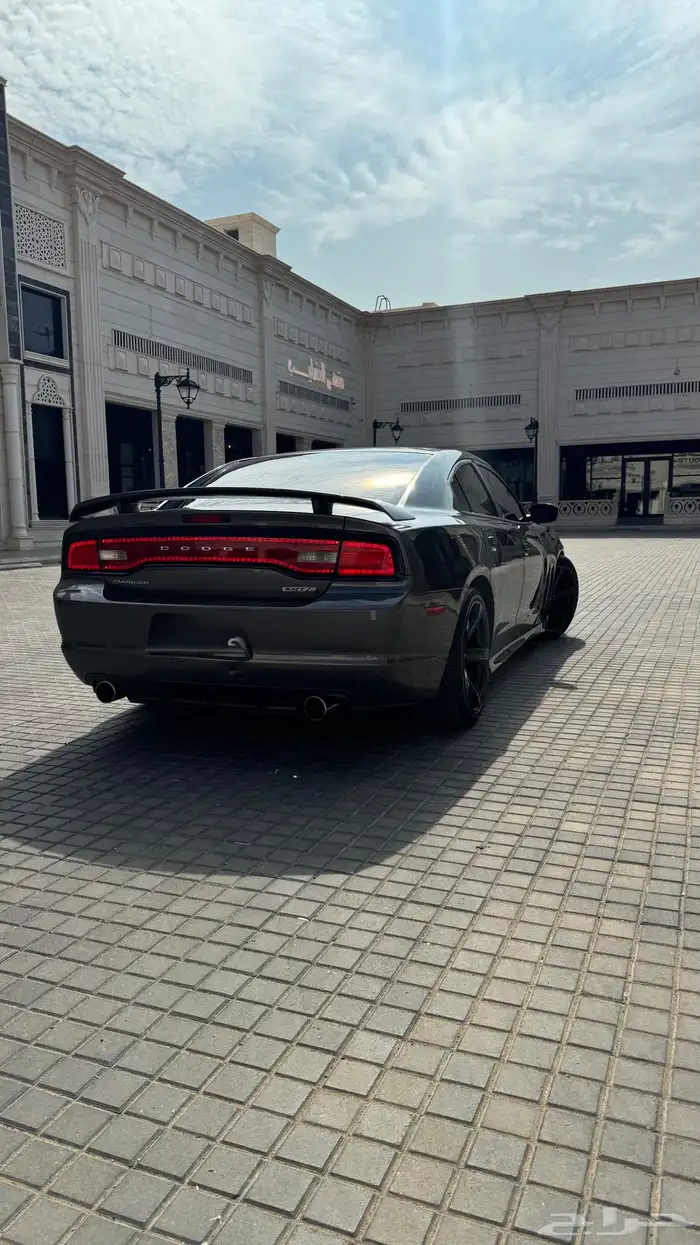 دودج تشارجر 2014 للبيع 17