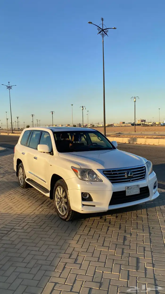 لكزس 2011 سعودي فل كامل 2