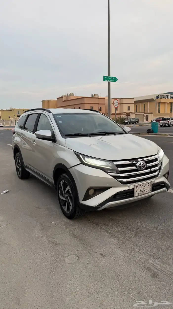 للبيع تويوتا راش 2023 0