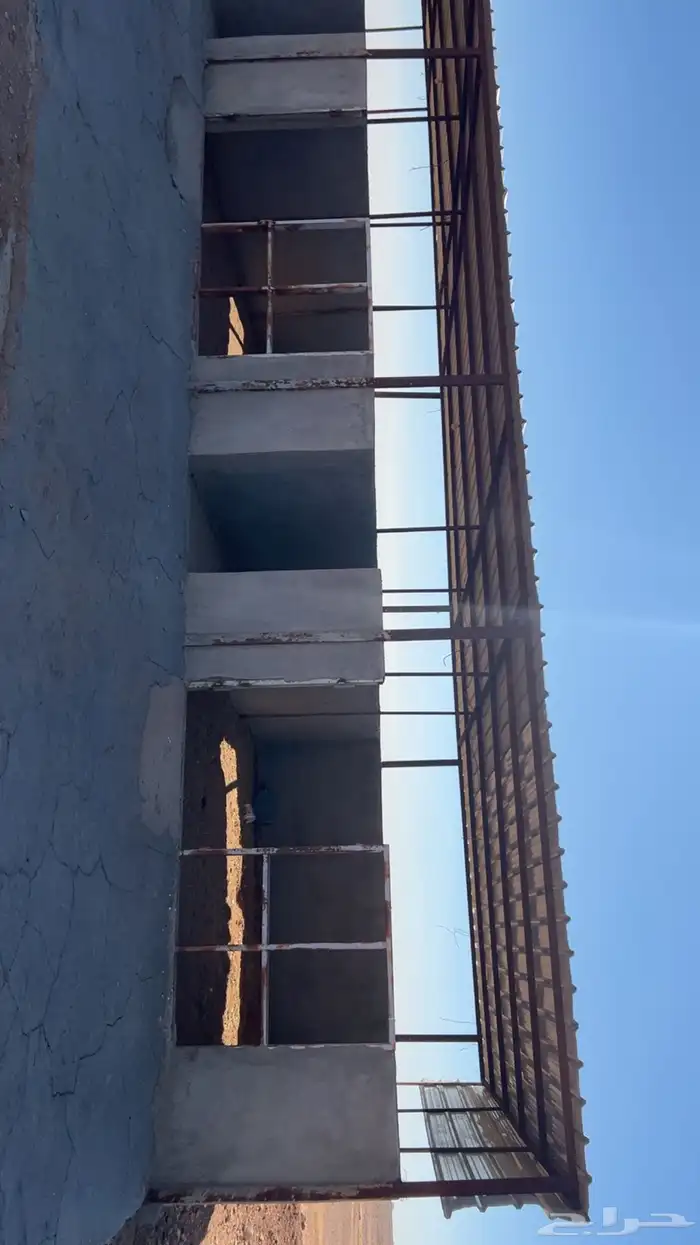 اسطبل وغرف للخيل 6