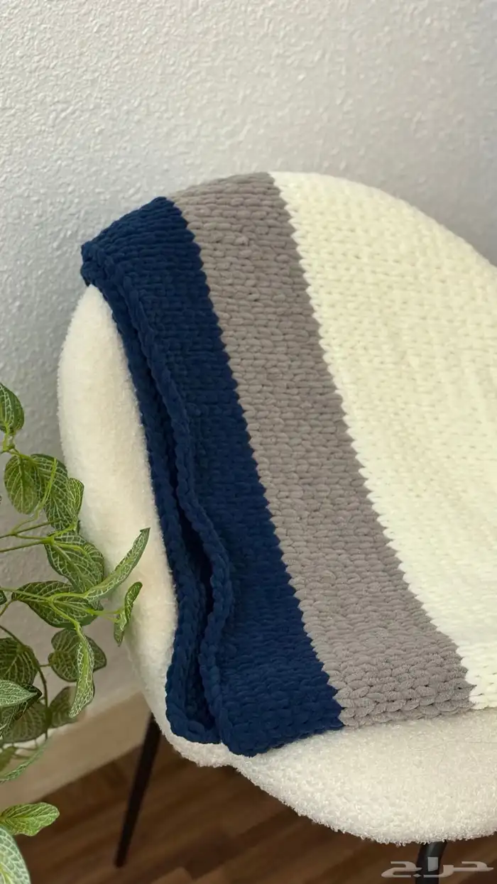 شال حياكه يدويه بصوف تركي يدفي مره 198 1