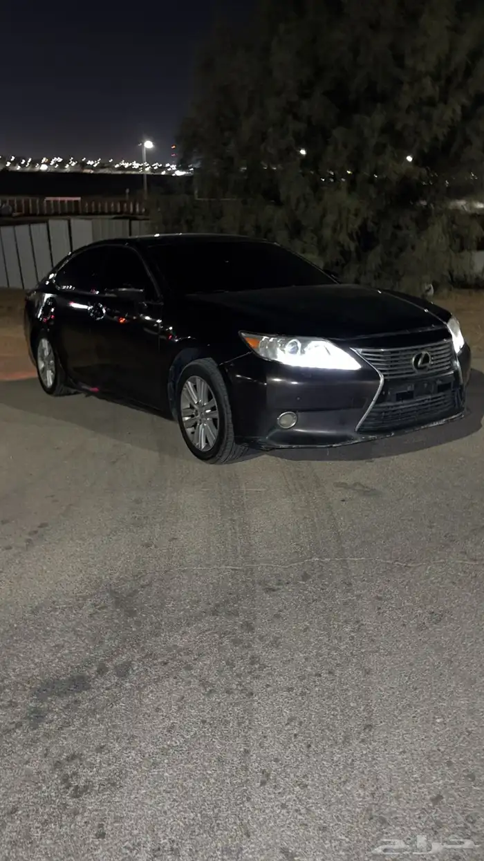 لكزس es350 2013 على السوم 0