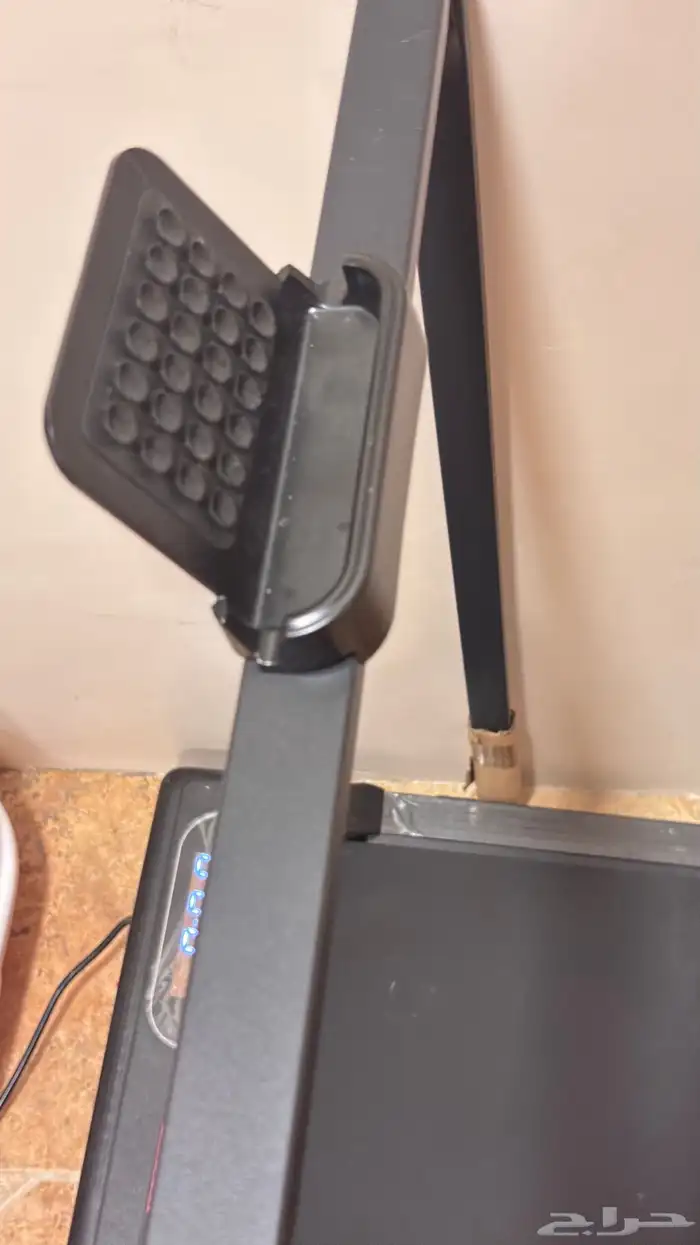 سير مشي كهربائي جديد استخدام مرتين مع جميع ملحقاته ريموت 2