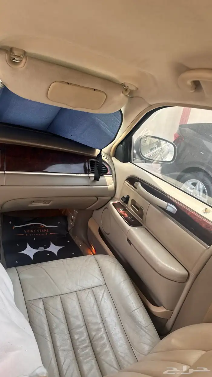 لنكولن تاون كار لارج 1