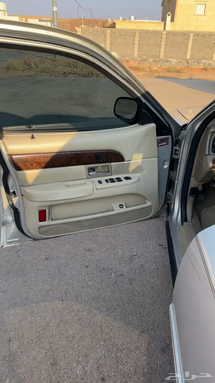 فورد ماركيز 2008 للبيع 10