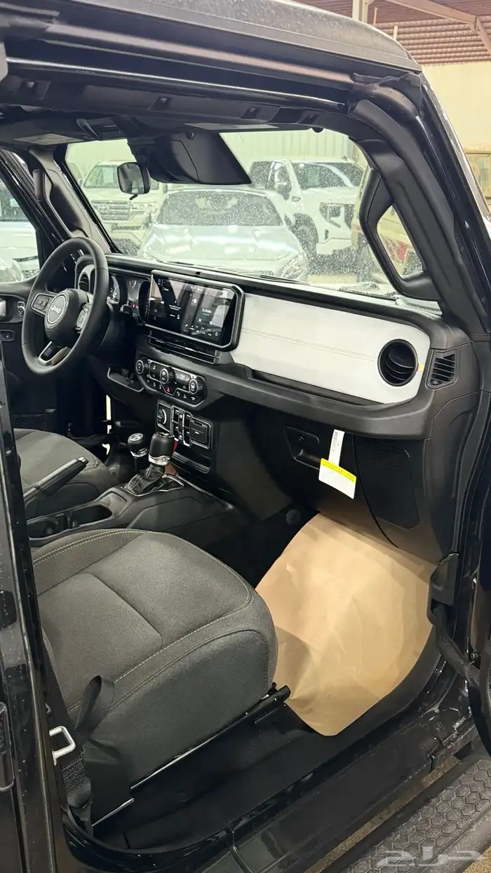 جيب رانجلر 2025 16