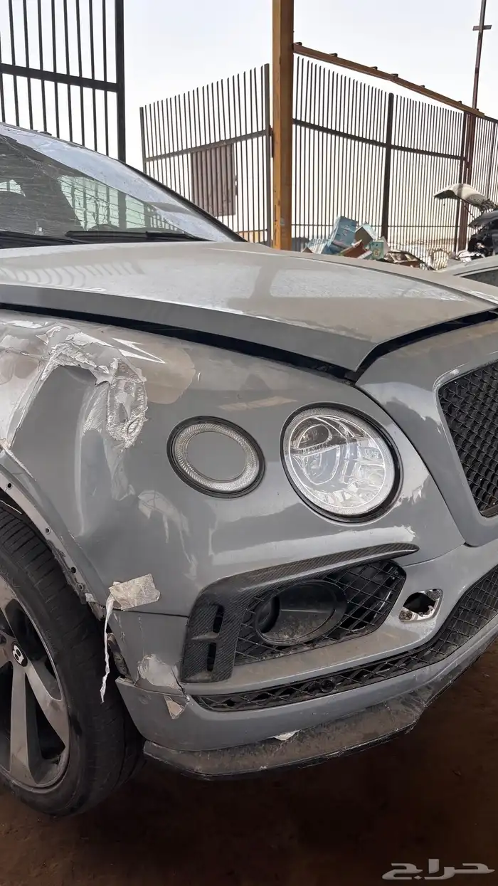 تشليح قطع غيار ديفندر بنتلي اودي بورش رنج روفر جاكوار 9