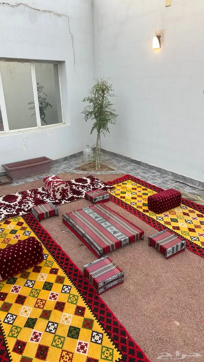 طاولات ضيافة ارضية 3