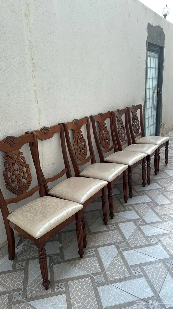 كرسي الطعام 0