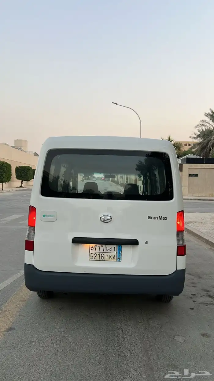 ديهاتسو ماكس مستعمل 3