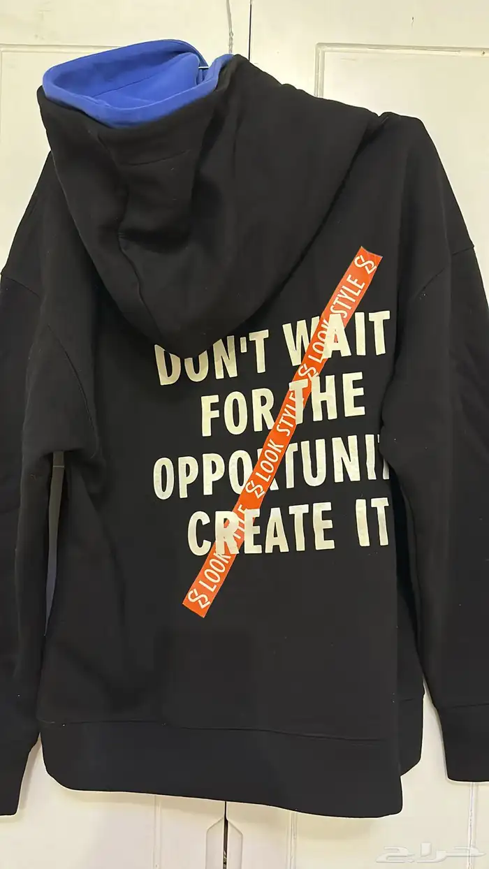 بلوفر المقاس M 0